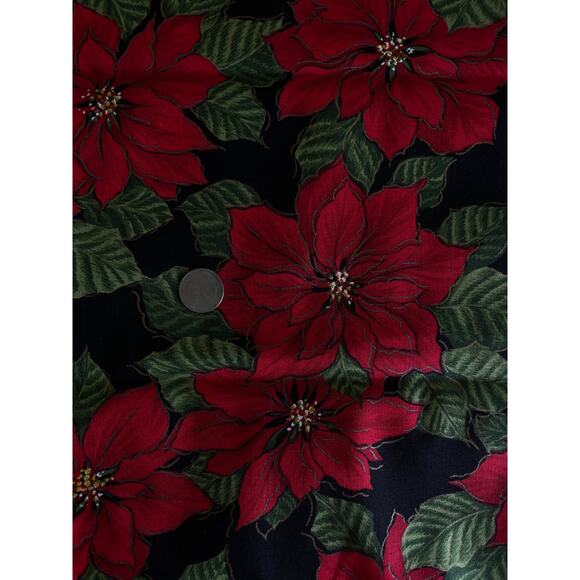 Fabric Cotton Christmas Holiday Poinsettia Floral Black Red - Picture 3 of 3